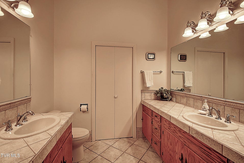 Photo #46: 3601 Honeywood Drive