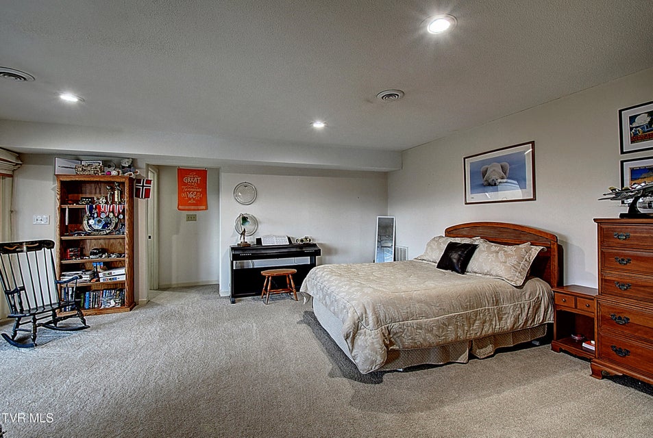 Photo #60: 3601 Honeywood Drive
