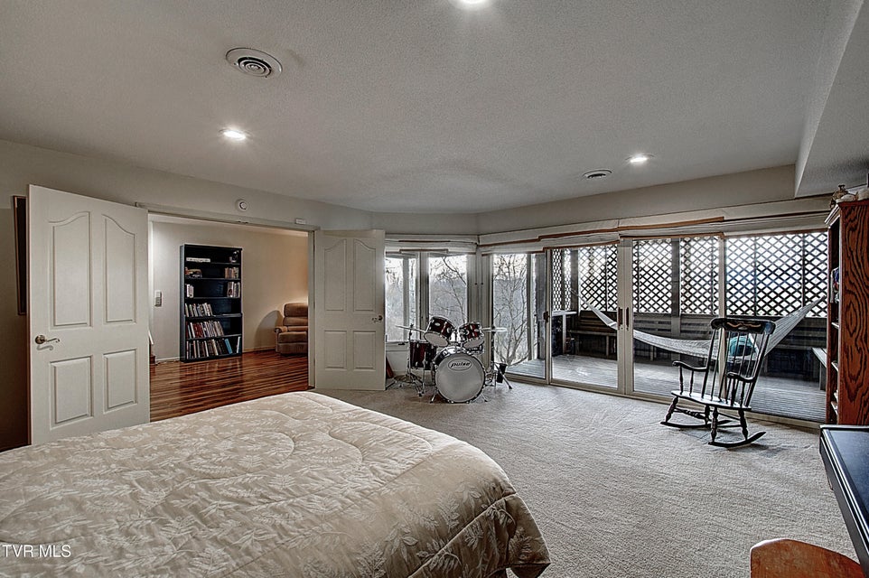 Photo #61: 3601 Honeywood Drive