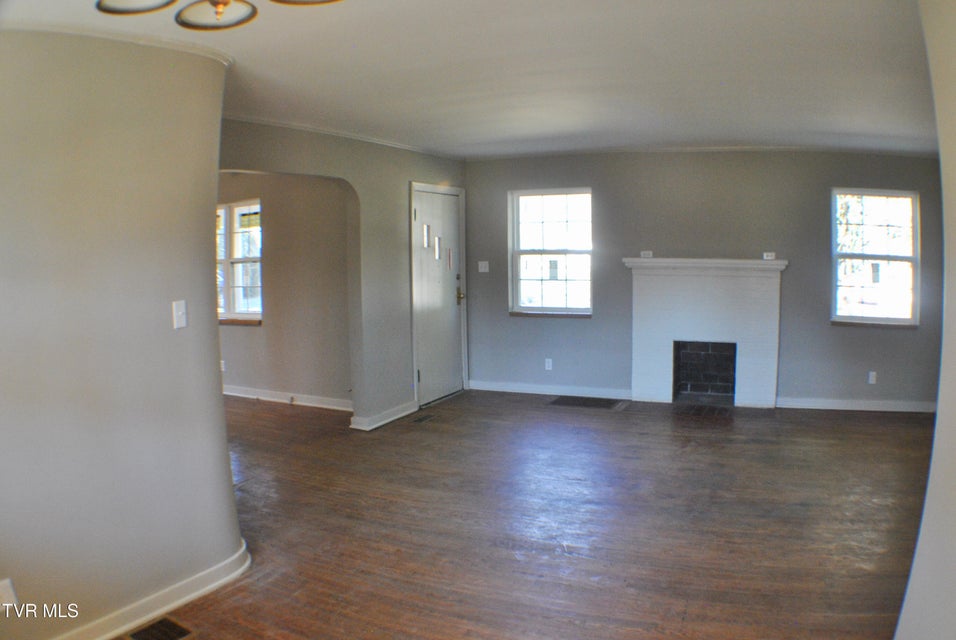 Photo #19: 804 Maple Street