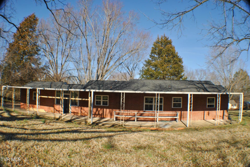 Photo #3: 804 Maple Street