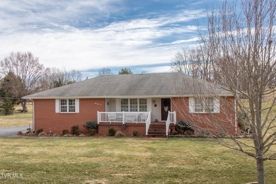 Photo #41: 615 Monte Vista Drive