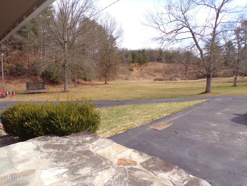 Photo #97: 955 Beechtree Road