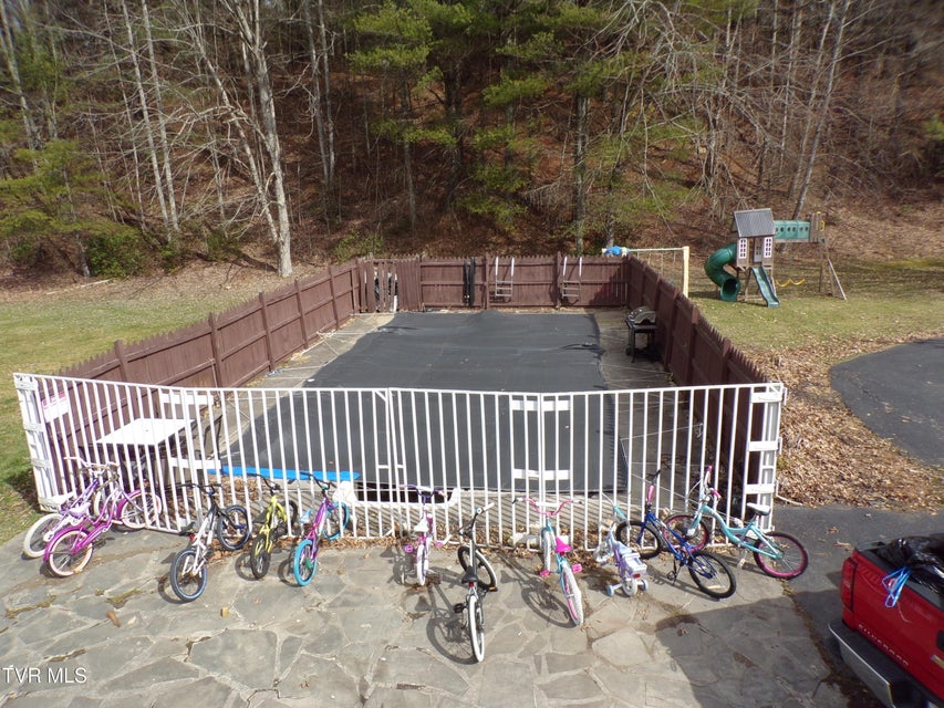 Photo #82: 955 Beechtree Road