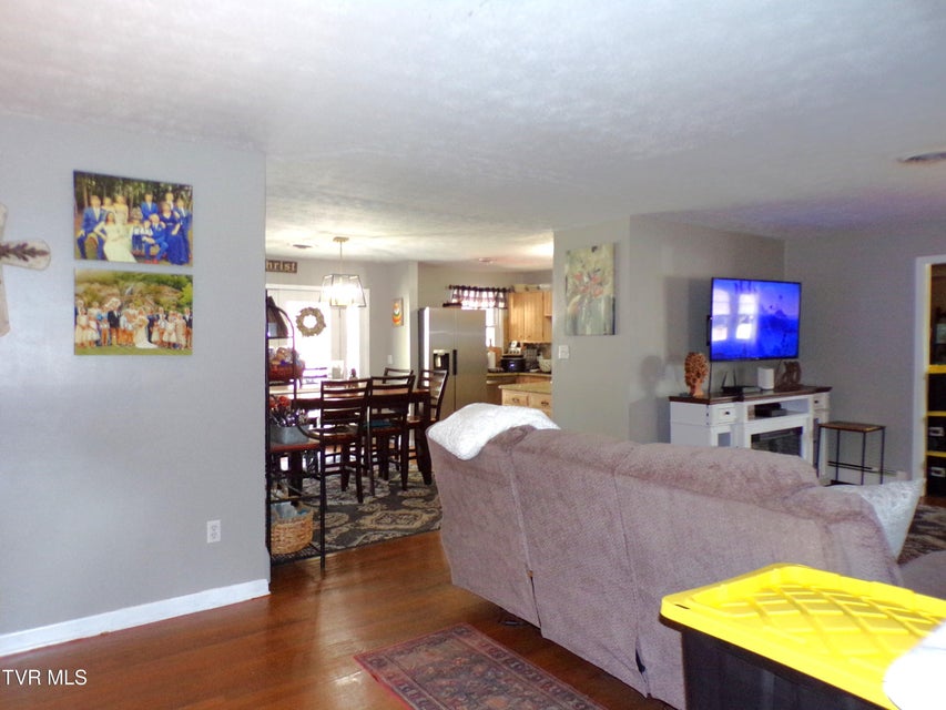 Photo #39: 955 Beechtree Road