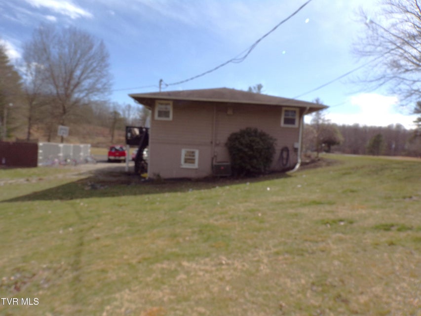 Photo #28: 955 Beechtree Road