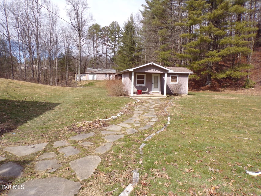 Photo #85: 955 Beechtree Road