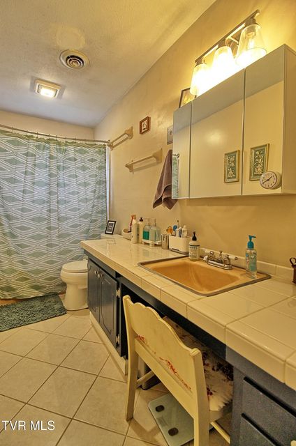 Photo #19: 305 Timberlane Road