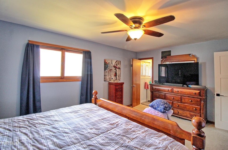 Photo #24: 305 Timberlane Road