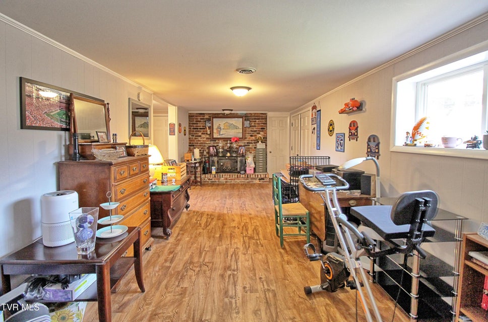 Photo #34: 305 Timberlane Road