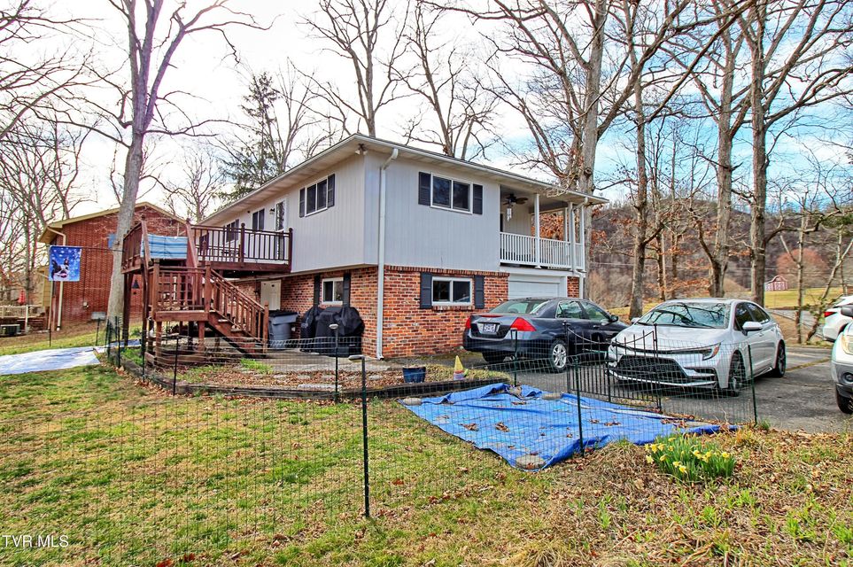 Photo #42: 305 Timberlane Road