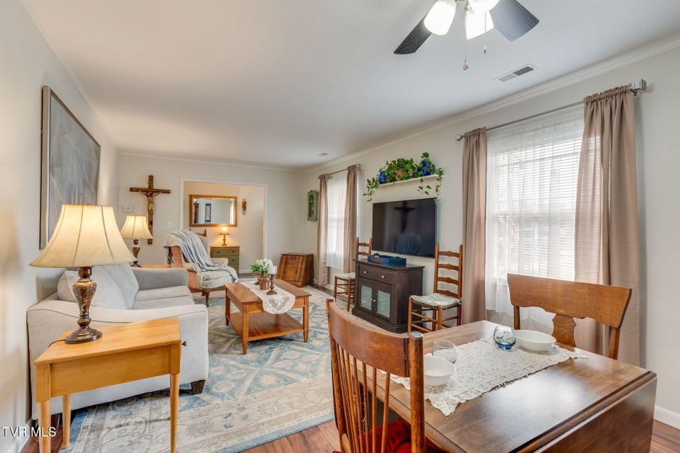 Photo #8: 1425 Glenmar Avenue