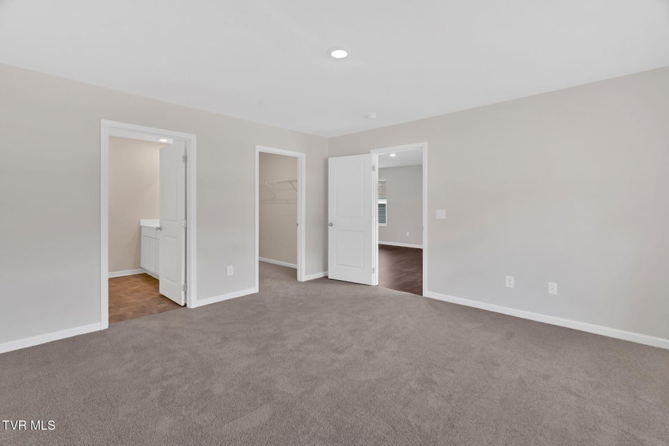 Photo #19: 376 Arrowhead Drive