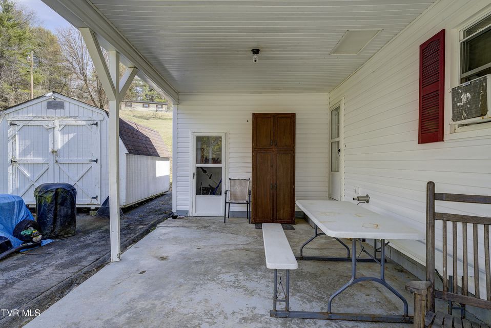 Photo #5: 142 Cressview Rd Road