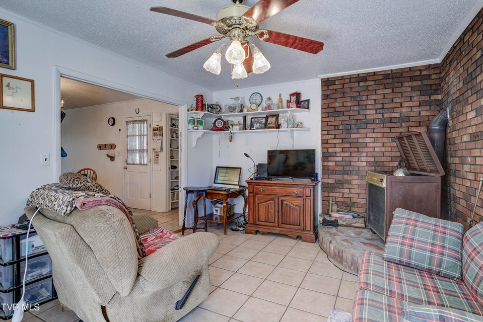 Photo #16: 142 Cressview Rd Road