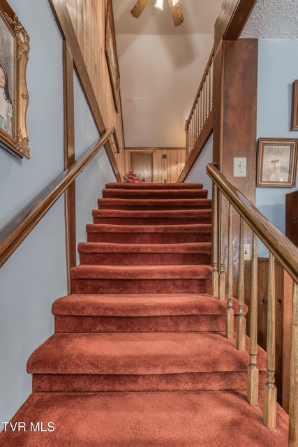Photo #25: 615 Parkway Boulevard