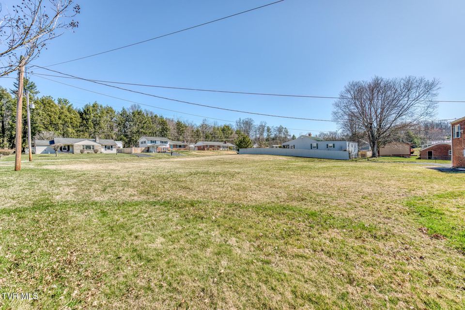 Photo #65: 615 Parkway Boulevard