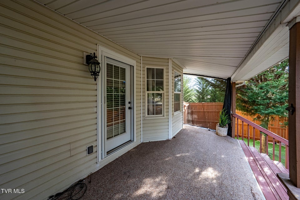 Photo #7: 1831 Oakland Avenue