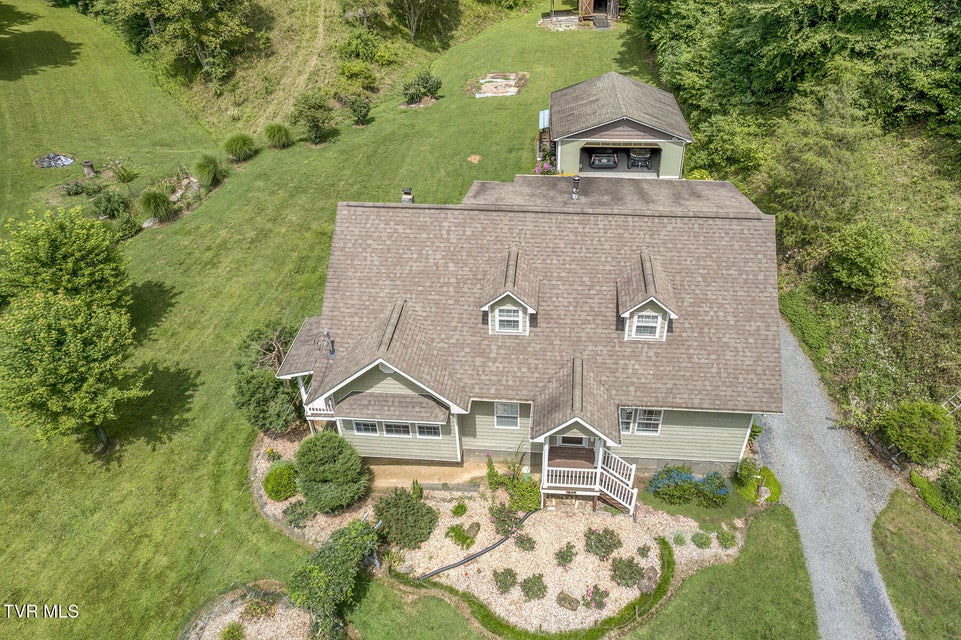 Photo #3: 7519 Wolf Run Road