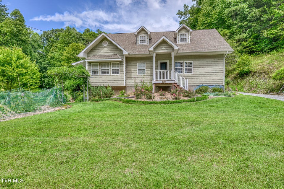 Photo #10: 7519 Wolf Run Road