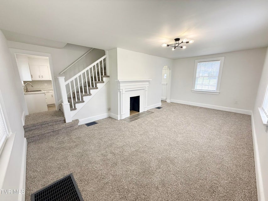 Photo #4: 1652 Virginia Avenue