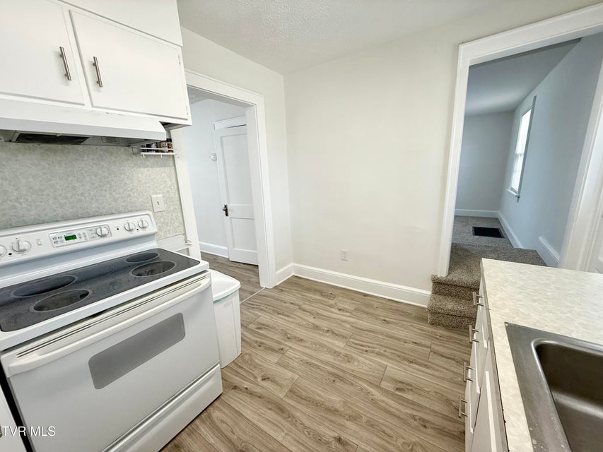 Photo #7: 1652 Virginia Avenue