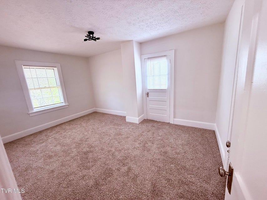 Photo #19: 1652 Virginia Avenue