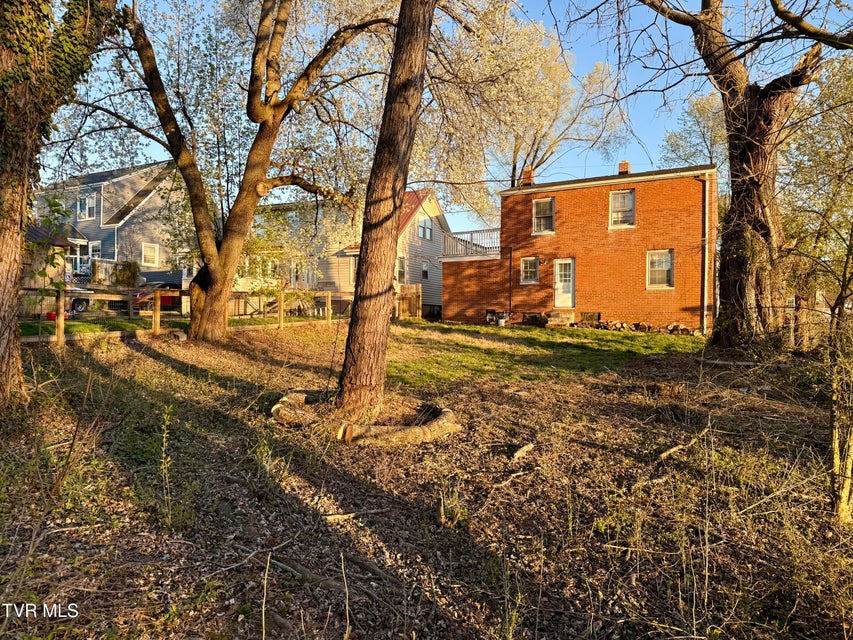 Photo #28: 1652 Virginia Avenue