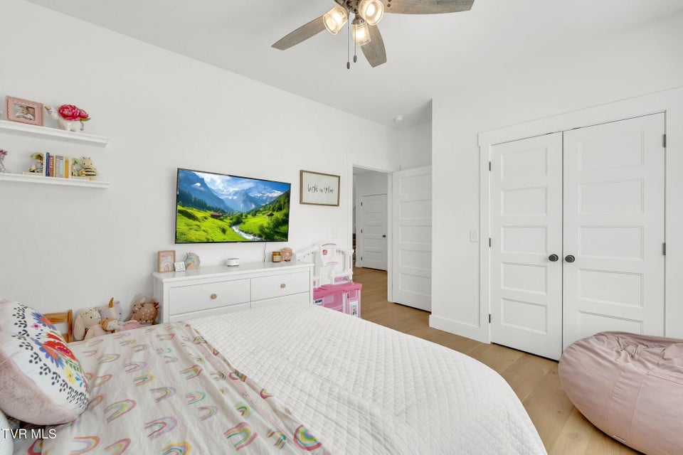 Photo #4: 626 Gardenia Drive