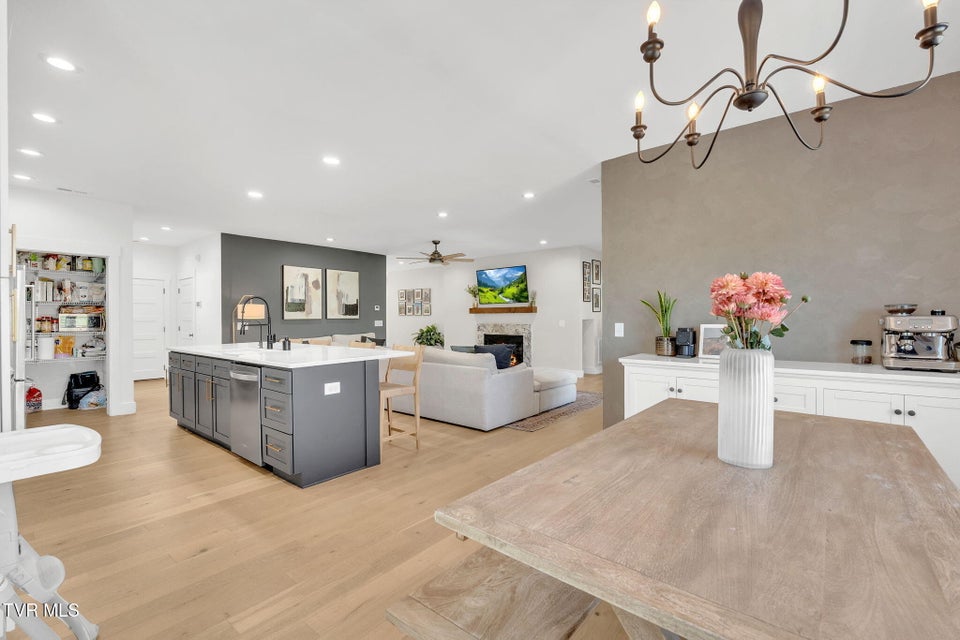 Photo #12: 626 Gardenia Drive