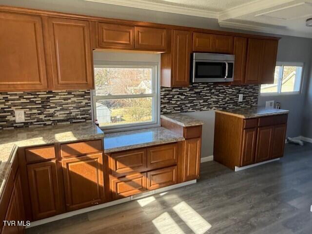 Photo #11: 2021 Windsor Avenue