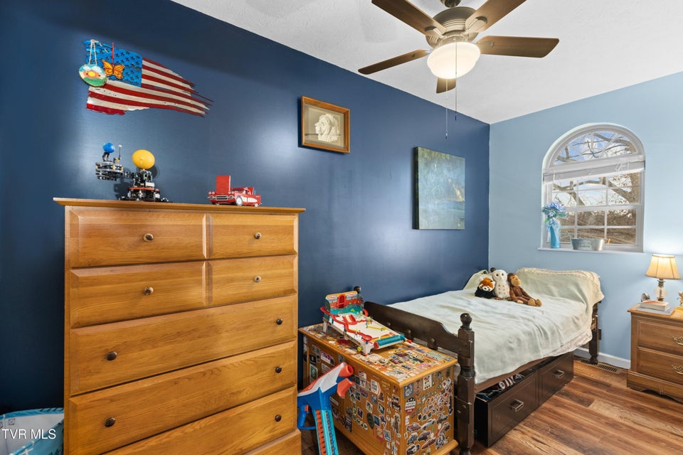 Photo #25: 3815 High Oak Drive