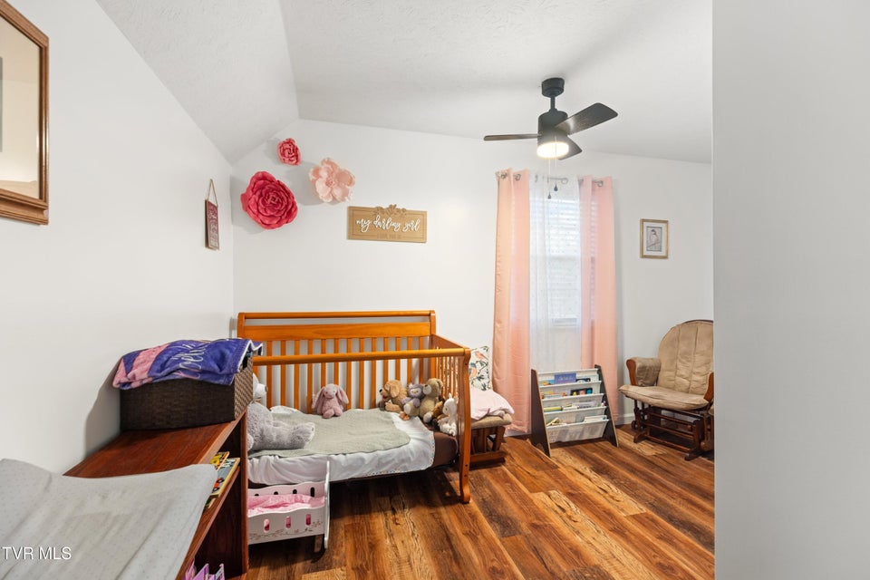 Photo #27: 3815 High Oak Drive