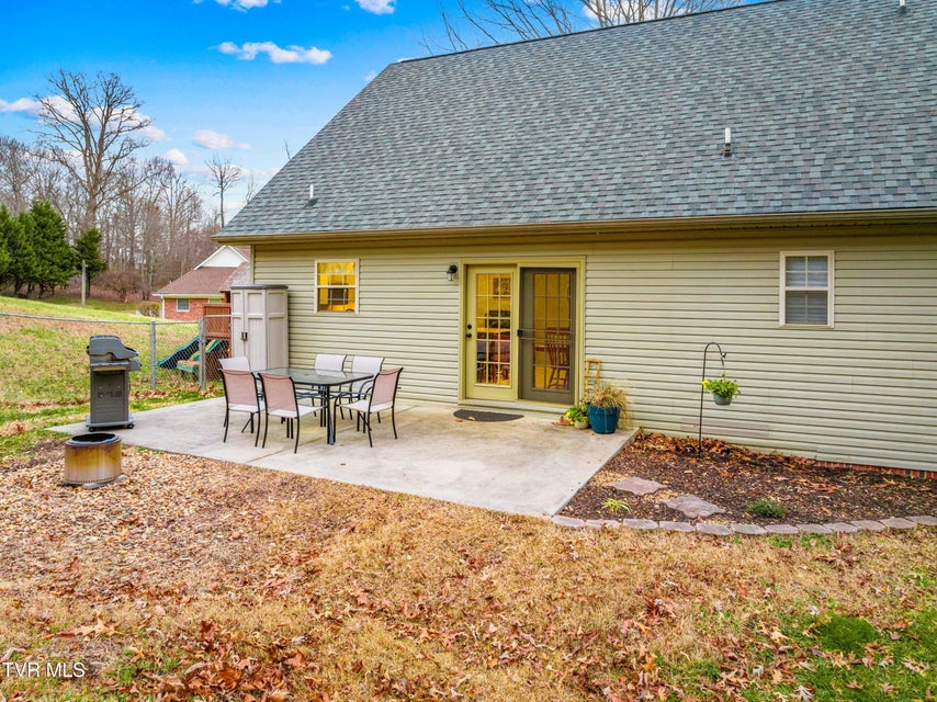 Photo #38: 3815 High Oak Drive