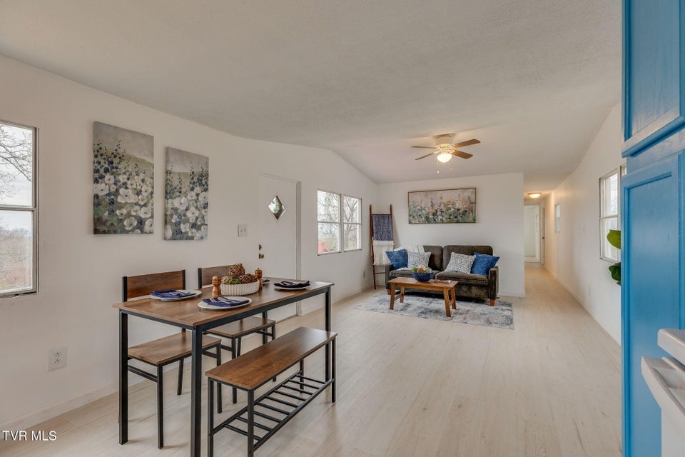 Photo #10: 1508 Highpoint Avenue