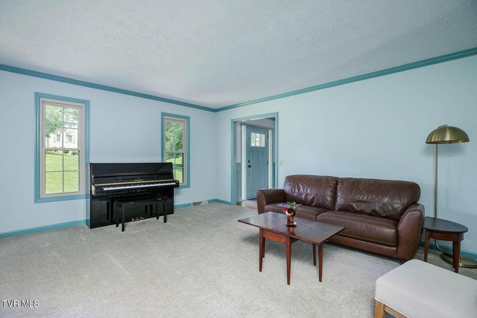 Photo #12: 828 Ridgefields Road