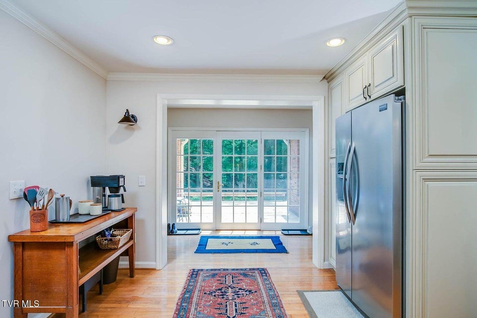 Photo #19: 828 Ridgefields Road