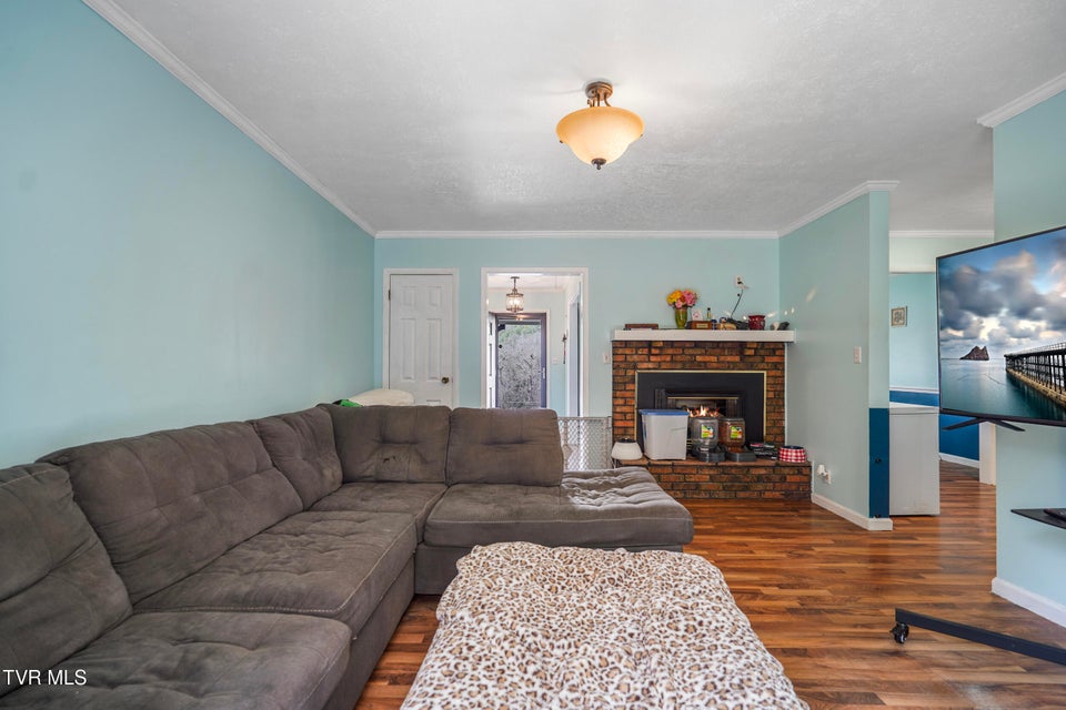 Photo #20: 420 Poplar Street