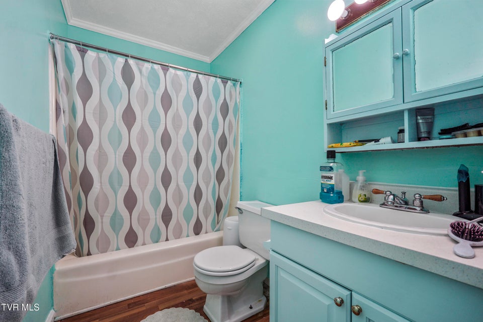 Photo #26: 420 Poplar Street