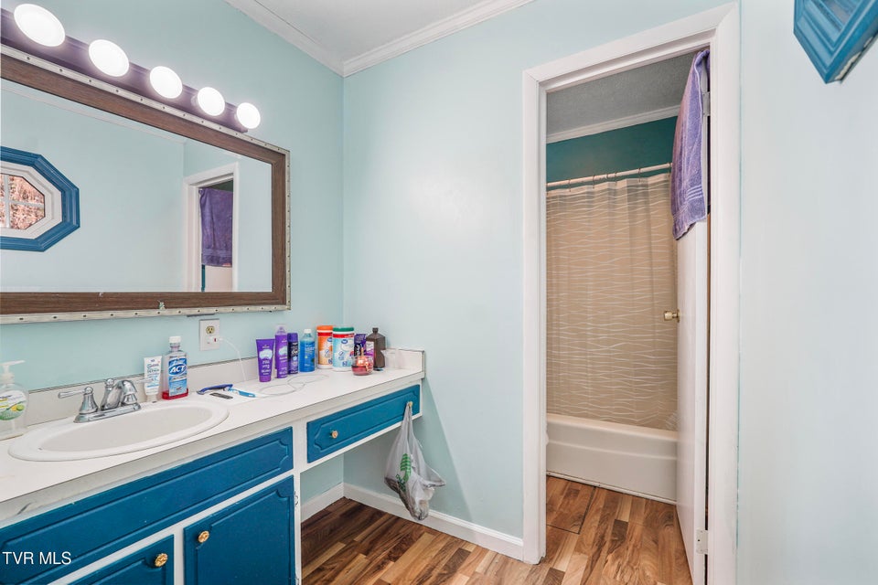 Photo #29: 420 Poplar Street