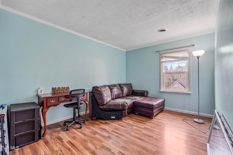 Photo #31: 420 Poplar Street