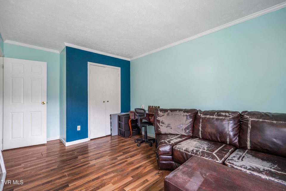 Photo #32: 420 Poplar Street