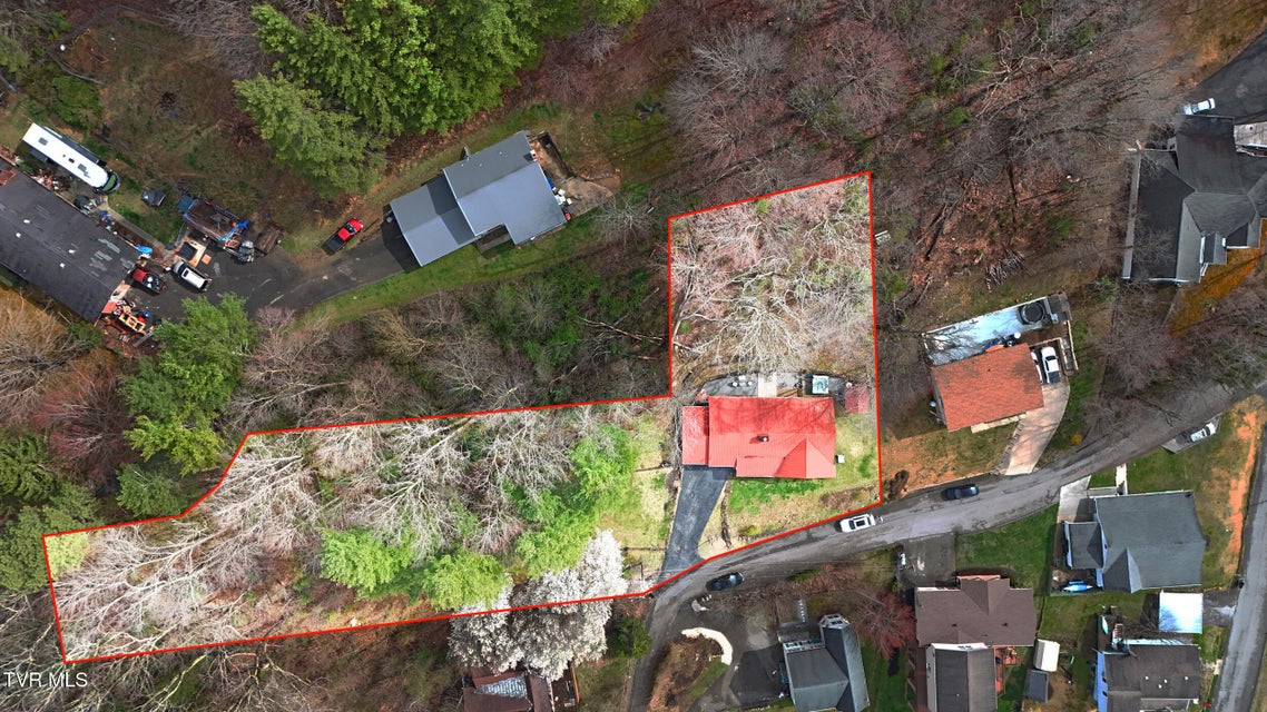 Photo #7: 420 Poplar Street