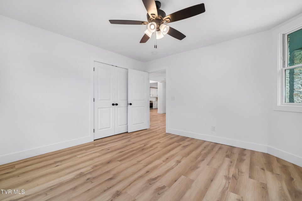 Photo #30: 112 Chestnut Street