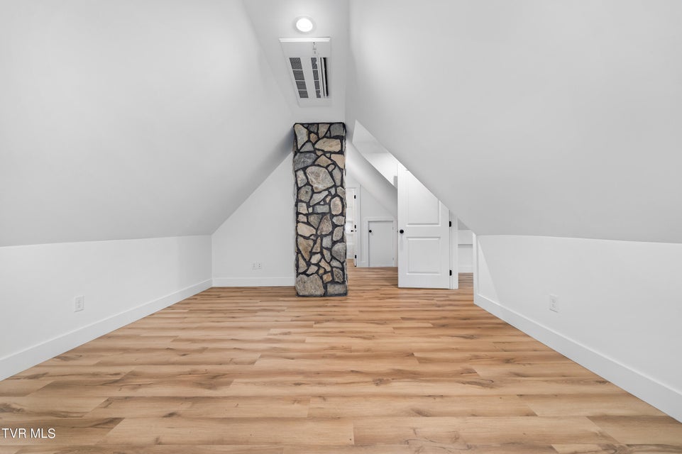 Photo #39: 112 Chestnut Street