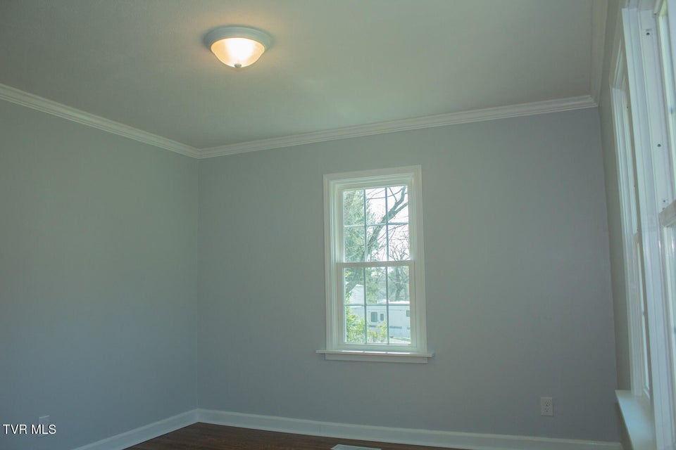 Photo #11: 2400 Bradley Street