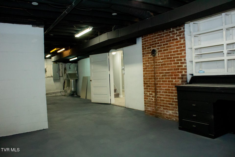 Photo #26: 2400 Bradley Street