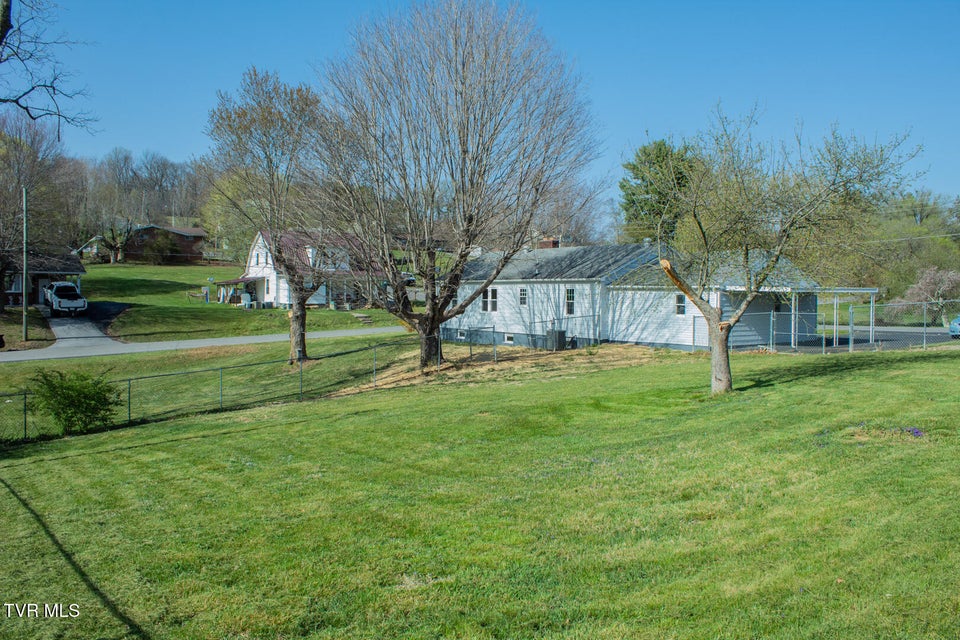 Photo #28: 2400 Bradley Street