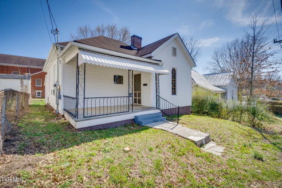 Photo #2: 316 Ash Street
