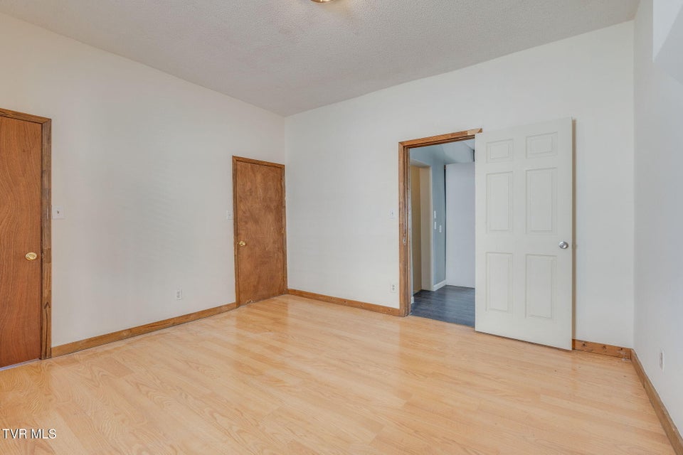 Photo #12: 316 Ash Street